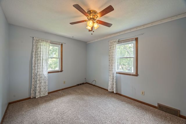 8500 Prairie Avenue, Urbandale, IA 50322