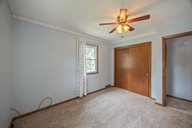8500 Prairie Avenue, Urbandale, IA 50322