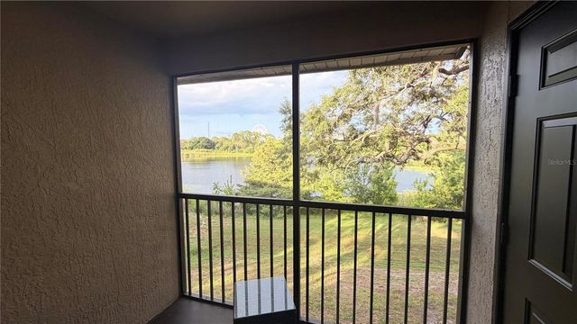 8849 LATREC AVENUE 4202, Orlando, FL 32819