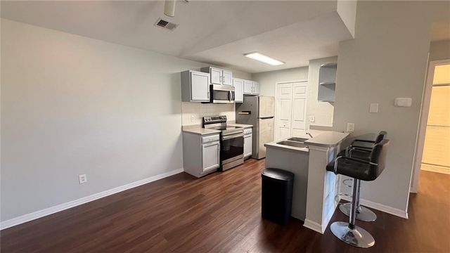 8849 LATREC AVENUE 4202, Orlando, FL 32819