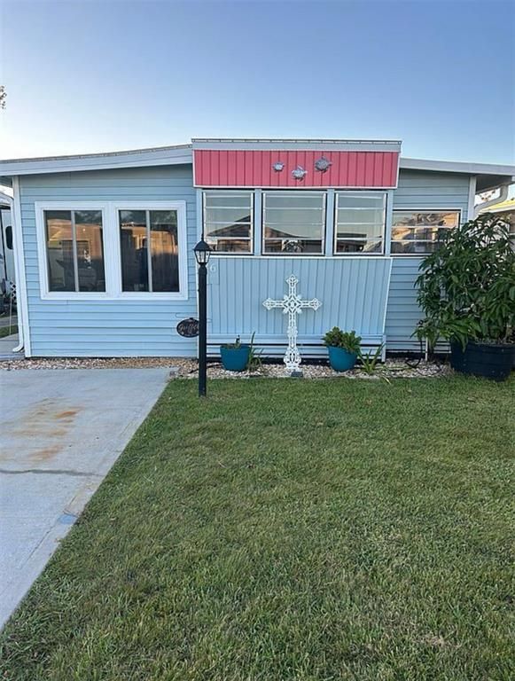 66 EAGLE POINT S, Osteen, FL 32764