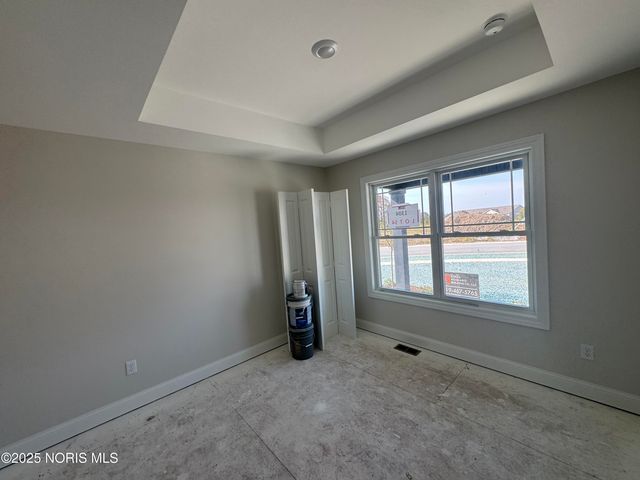 1304 Limerick Lane, Waterville, OH 43566