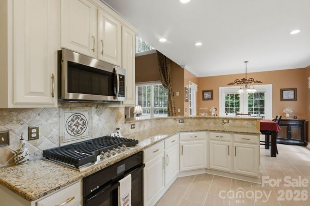 8027 Silver Jade Lane, Denver, NC 28037