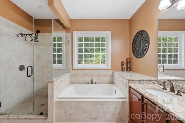 8027 Silver Jade Lane, Denver, NC 28037