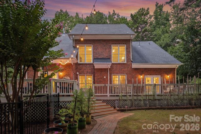 8027 Silver Jade Lane, Denver, NC 28037