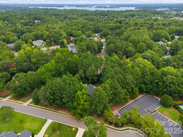 8027 Silver Jade Lane, Denver, NC 28037