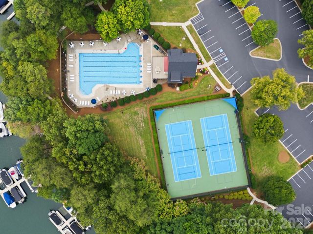 8027 Silver Jade Lane, Denver, NC 28037