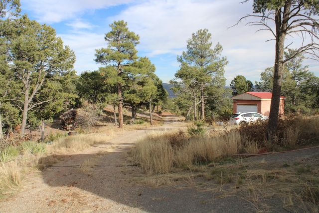 5 Casa Colina, Sandia Park, NM 87047