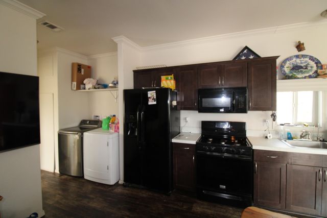 5 Casa Colina, Sandia Park, NM 87047