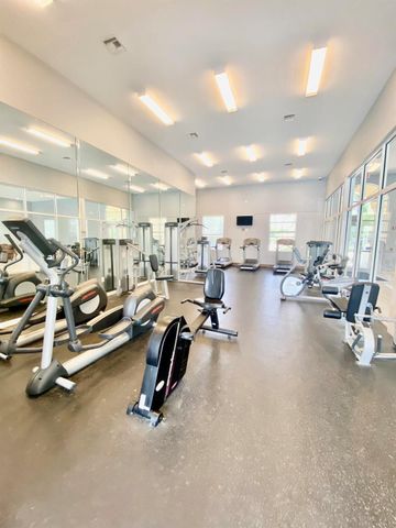 8054 Bellagio Lane, Boynton Beach, FL 33472
