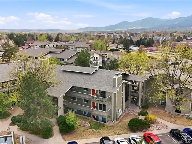 695 Manhattan Dr 109, Boulder, CO 80303