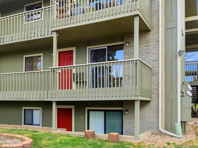 695 Manhattan Dr 109, Boulder, CO 80303