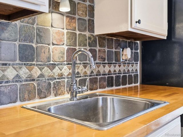 695 Manhattan Dr 109, Boulder, CO 80303