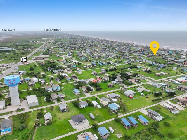 1966 Avenue G, Crystal Beach, TX 77650