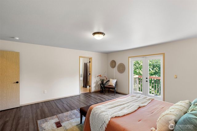 4959 Long Lake Road SE, Port Orchard, WA 98367