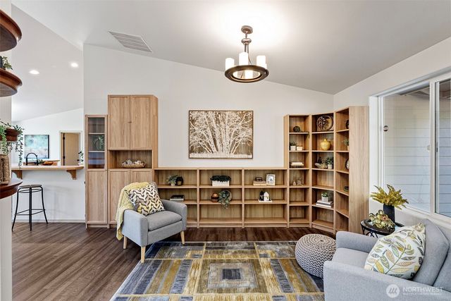 4959 Long Lake Road SE, Port Orchard, WA 98367