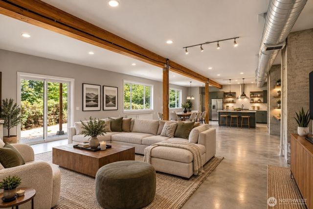 4959 Long Lake Road SE, Port Orchard, WA 98367