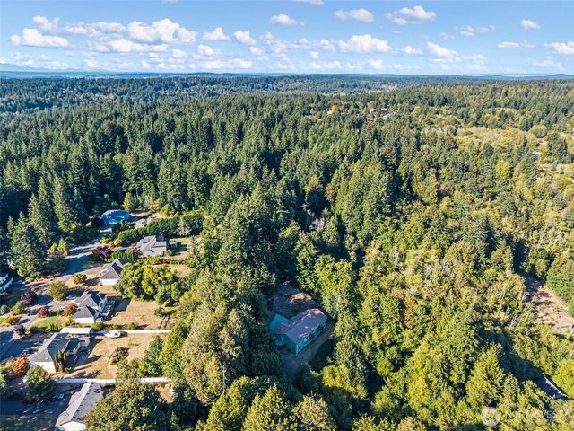 4959 Long Lake Road SE, Port Orchard, WA 98367
