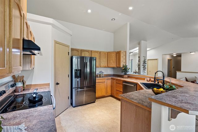 4959 Long Lake Road SE, Port Orchard, WA 98367