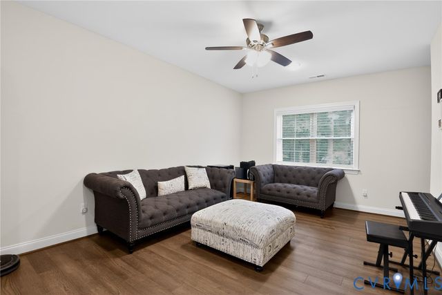 4560 Bacova Club Ct, Glen Allen, VA 23059
