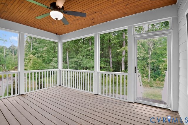 4560 Bacova Club Ct, Glen Allen, VA 23059