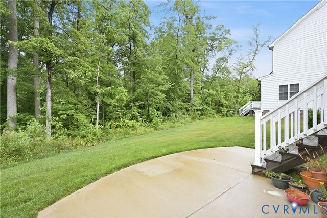 4560 Bacova Club Ct, Glen Allen, VA 23059