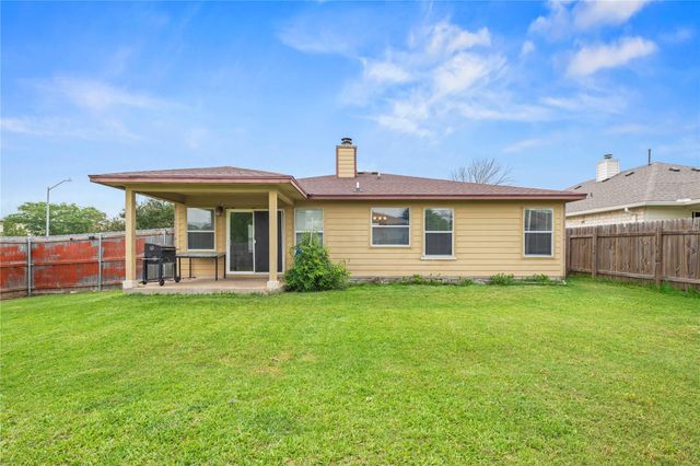 3800 Hickox DR, Round Rock, TX 78665