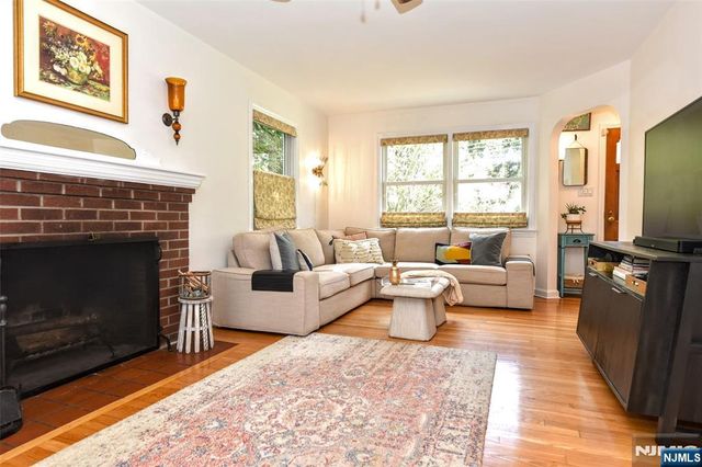 411 Prospect Street, Ridgewood, NJ 07450