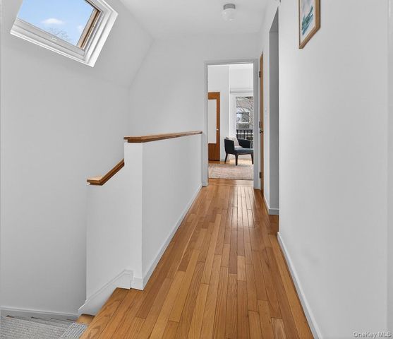 1 Chestnut Court, Dobbs Ferry, NY 10522