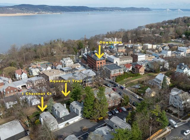 1 Chestnut Court, Dobbs Ferry, NY 10522
