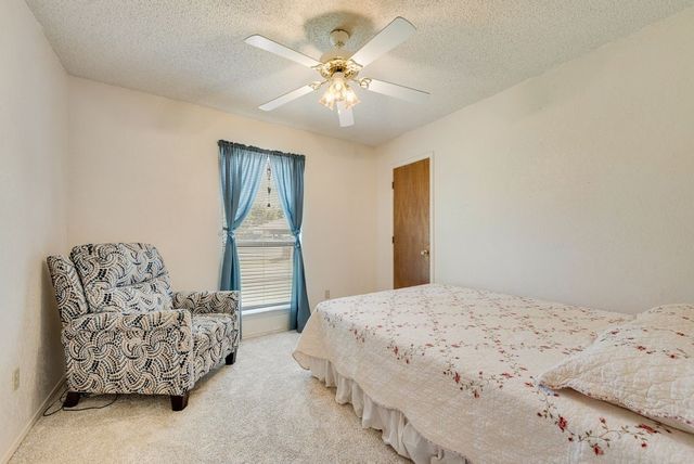 121 Tracy Drive, Waxahachie, TX 75165