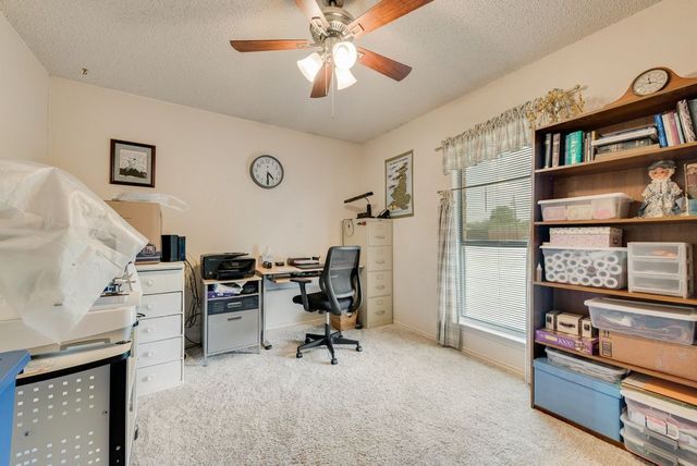 121 Tracy Drive, Waxahachie, TX 75165