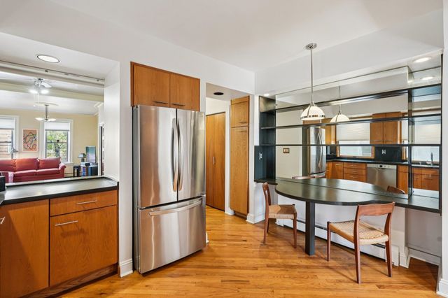 389 WOODLAWN AVE, Jc, West Bergen, NJ 07305