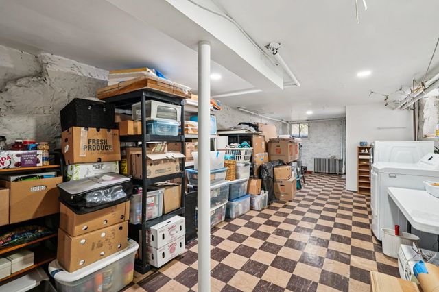 389 WOODLAWN AVE, Jc, West Bergen, NJ 07305