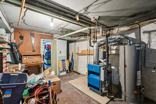 389 WOODLAWN AVE, Jc, West Bergen, NJ 07305