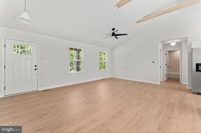 625 VAWTER CORNER RD, Louisa, VA 23093