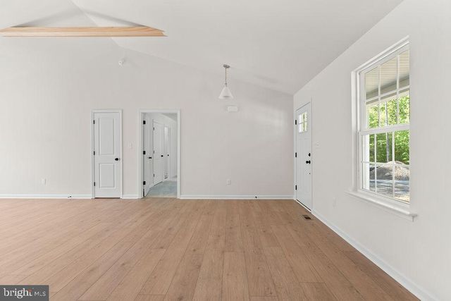 625 VAWTER CORNER RD, Louisa, VA 23093