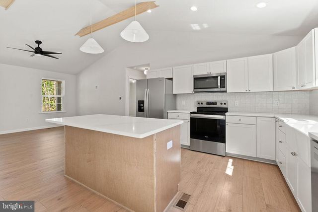 625 VAWTER CORNER RD, Louisa, VA 23093