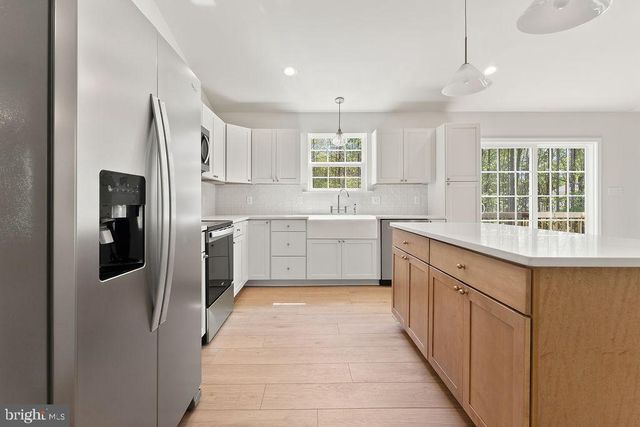 625 VAWTER CORNER RD, Louisa, VA 23093
