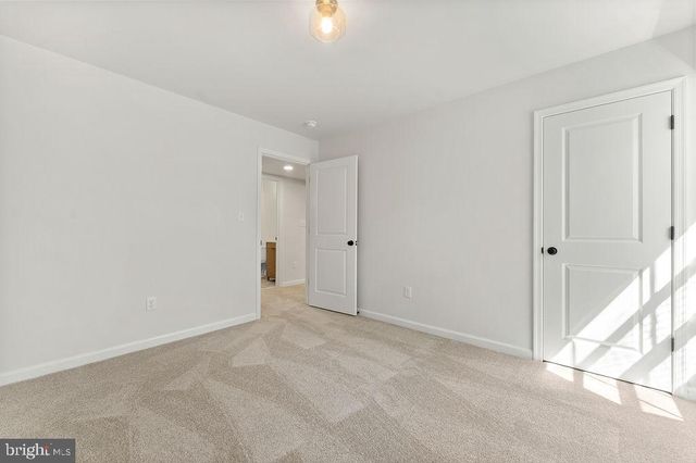 625 VAWTER CORNER RD, Louisa, VA 23093
