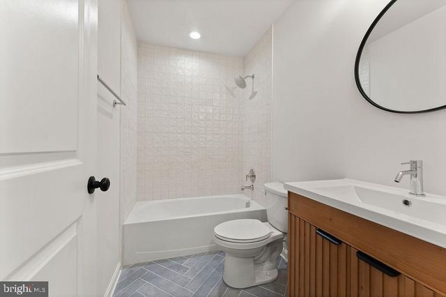 625 VAWTER CORNER RD, Louisa, VA 23093