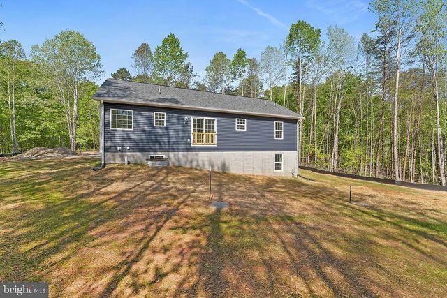 625 VAWTER CORNER RD, Louisa, VA 23093