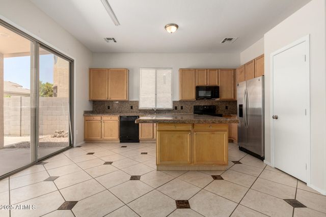 20616 N 8TH Street, Phoenix, AZ 85024