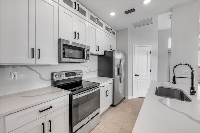 130 WIMBLEDON CIRCLE, Lake Mary, FL 32746