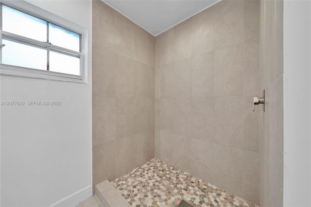 6352 SW 112th Place, Miami, FL 33173