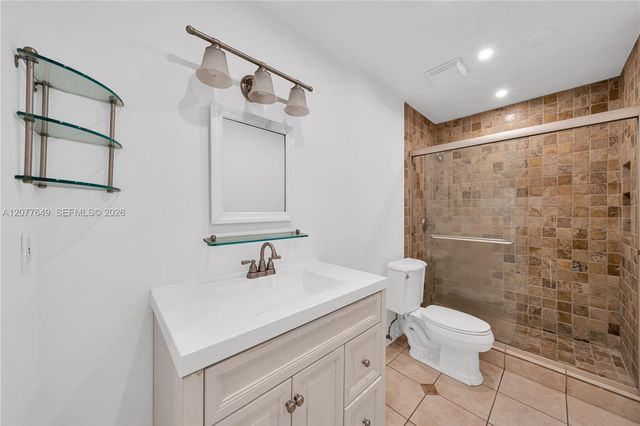 6352 SW 112th Place, Miami, FL 33173