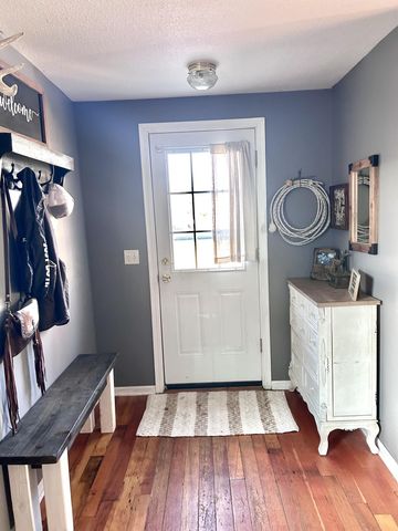 203 1st Street NW, Dodge Center, MN 55927