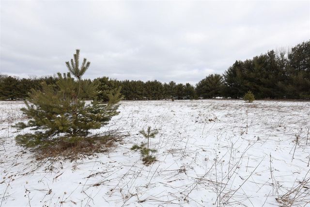 3724 Russell Street, Cedar Springs, MI 49319