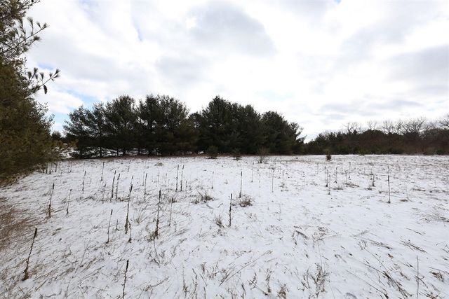 3724 Russell Street, Cedar Springs, MI 49319