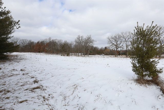 3724 Russell Street, Cedar Springs, MI 49319
